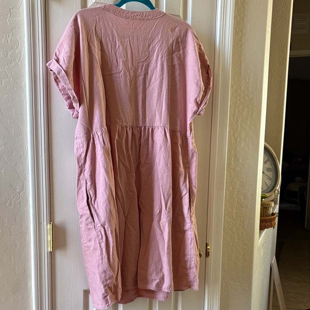 Pink V-Neck Dress - Picture 7 of 7